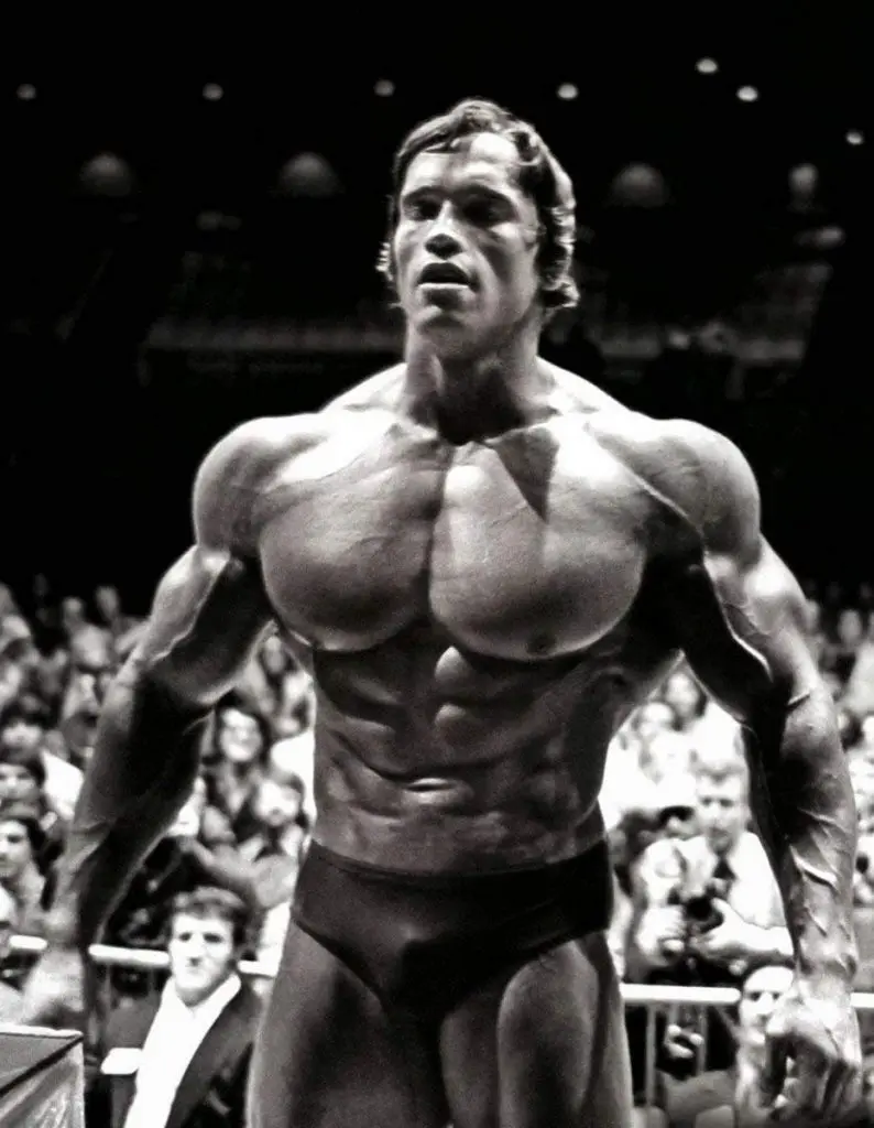 Arnold Schwarzenegger - Dicas sobre Musculação